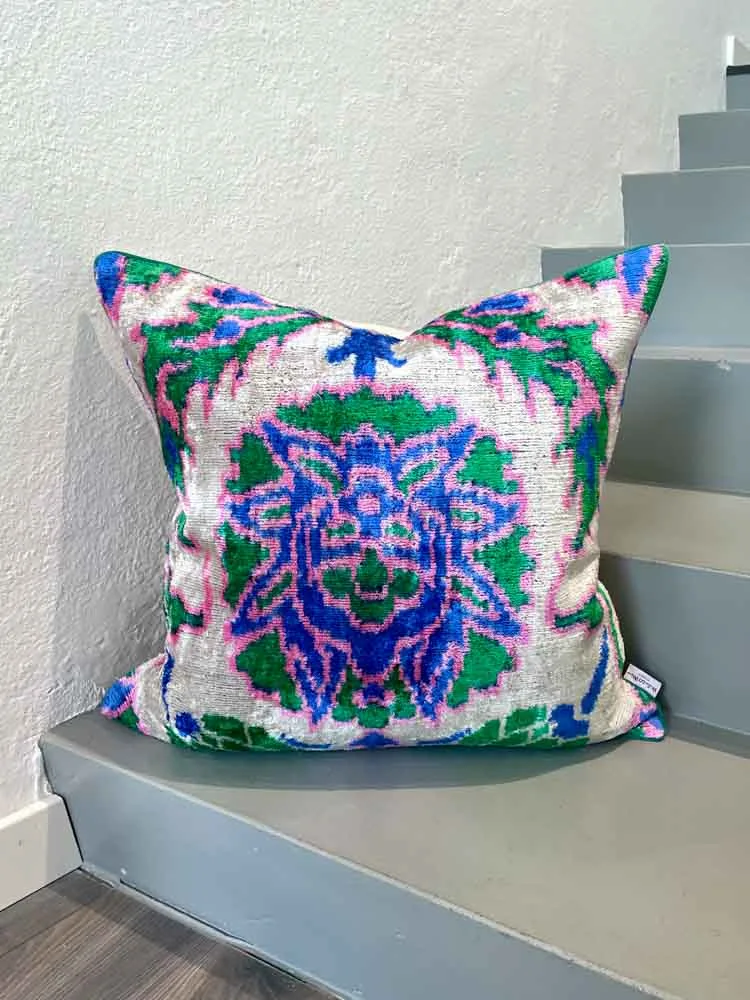 Pudebetræk i IKAT silkevelour 50x50 - Foxie