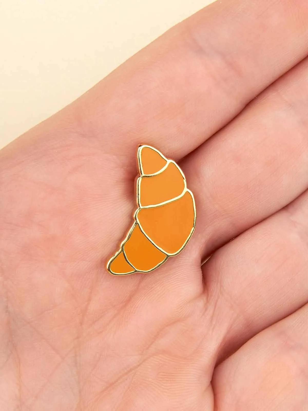 Pin - Croissant