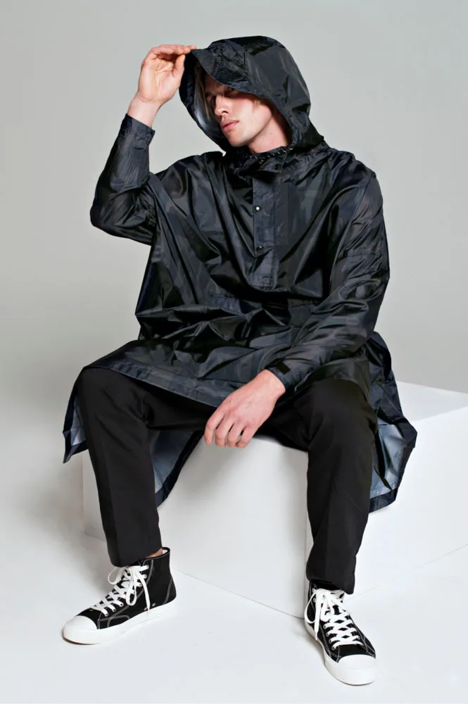 Regnponcho - Back to Black Art Camo